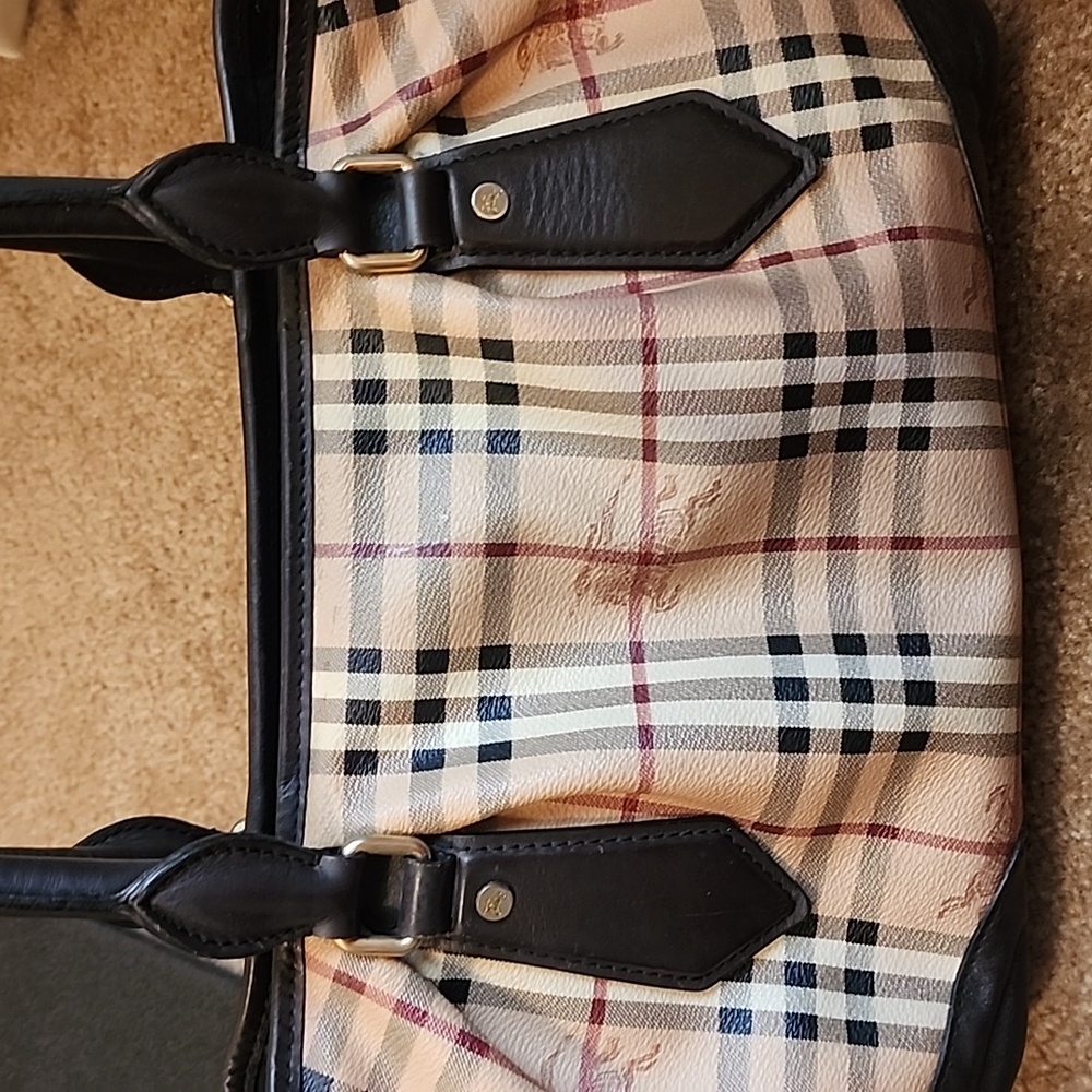 Burberry Classic Satchel Bag - Picture 12 of 16